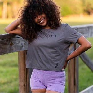 Virus Slash Crop Tee NWT Sz med. gray